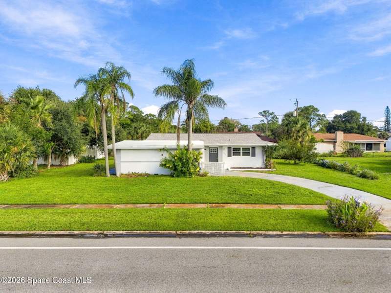 3 bedroom Single Family Residence at 1054 Daytona Drive, Port Malabar Unit 35, Palm Bay — photo 4