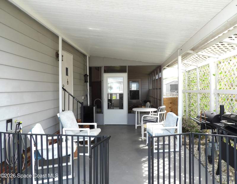 2 bedroom Manufactured Home at 1925 Live Oak Street, Palm Bay Colony Sec 4, Palm Bay — photo 3