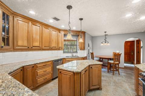 1713 Ford Road, Mims FL - photo 19 of 58