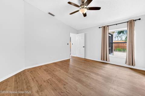 2049 Caledonia Place, Melbourne FL - photo 23 of 45