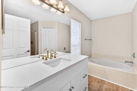 2049 Caledonia Place, Melbourne FL - photo 24 of 45