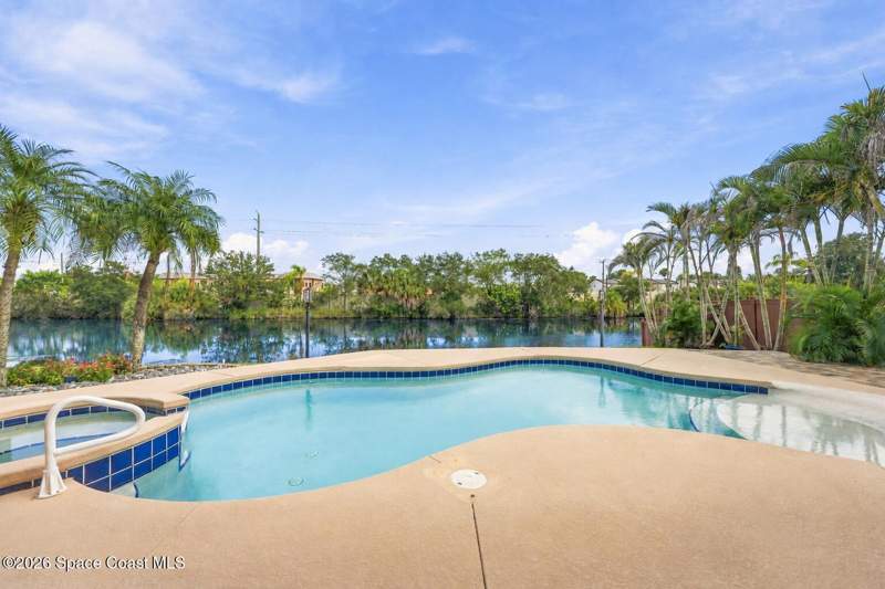 5 bedroom Single Family Residence at 241 Waterside Drive, Harbour Lights Phase III, Indian Harbour Beach — photo 5