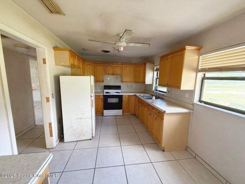 3 bedroom Single Family Residence at 1713 Mantes Drive, Clear Lake Terrace, Cocoa — photo 3