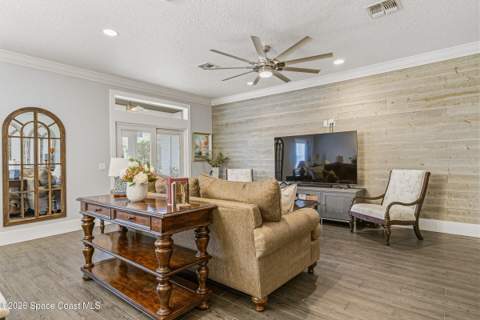1375 Isabella Drive #104, Melbourne FL - photo 8 of 52