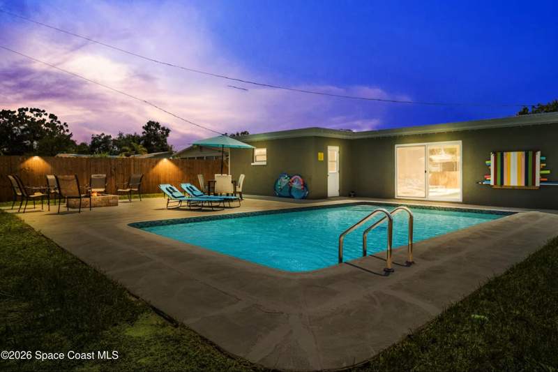 5 bedroom Single Family Residence at 4425 Stuart Avenue, Indian River Heights Unit 1, Titusville — photo 2