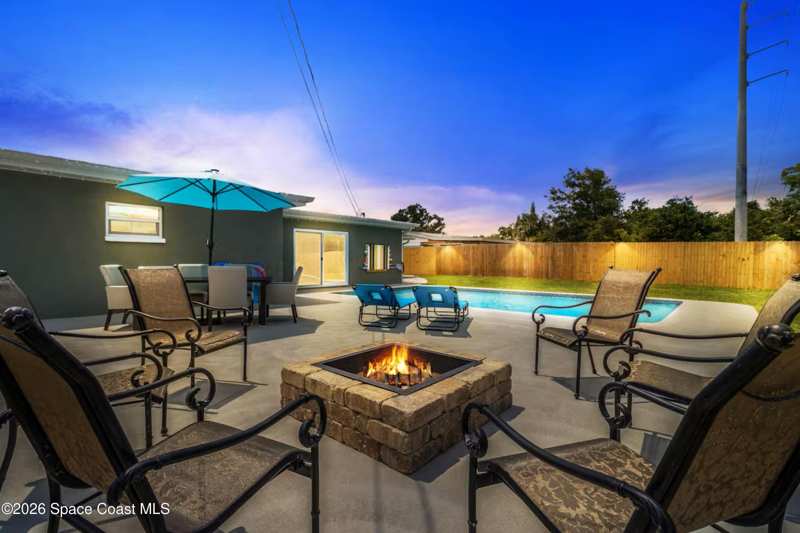 5 bedroom Single Family Residence at 4425 Stuart Avenue, Indian River Heights Unit 1, Titusville — photo 1