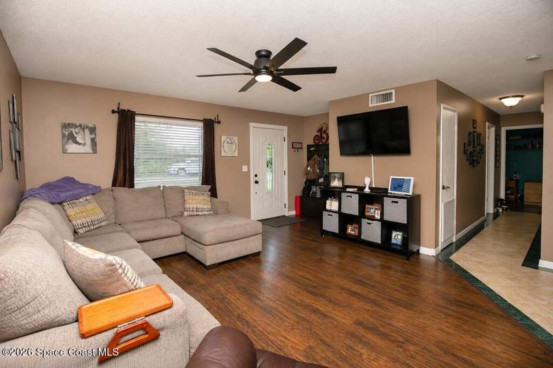 3 bedroom Single Family Residence at 4135 Juanita Street, Port St John Unit 8, Cocoa — photo 2