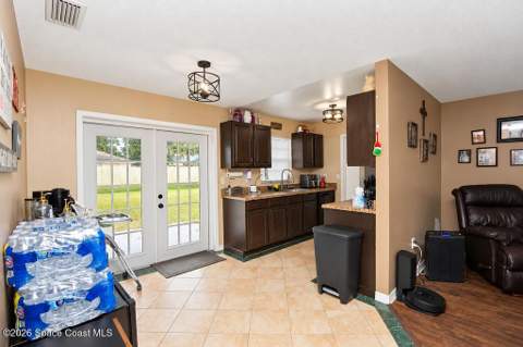 4135 Juanita Street, Cocoa FL - photo 6 of 34