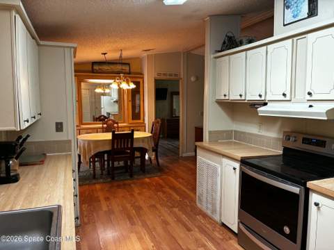 721 Oleander Circle, Micco FL - photo 9 of 21