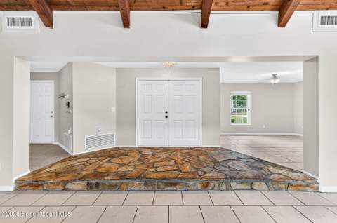 525 Hidden Creek Drive, Merritt Island FL - photo 8 of 57