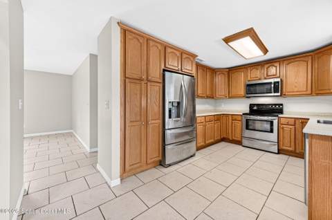 525 Hidden Creek Drive, Merritt Island FL - photo 15 of 57
