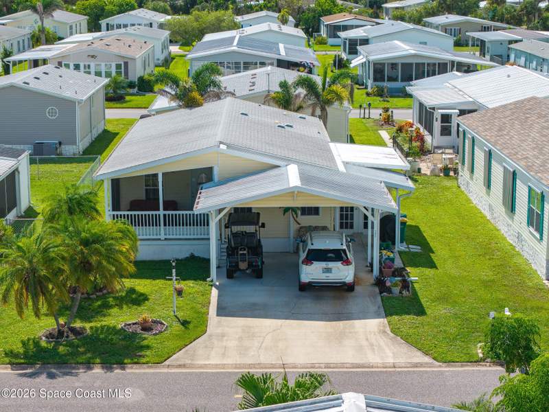 2 bedroom Mobile Home at 505 Royal Tern Drive, Barefoot Bay Unit 2 Part 13, Sebastian — photo 3