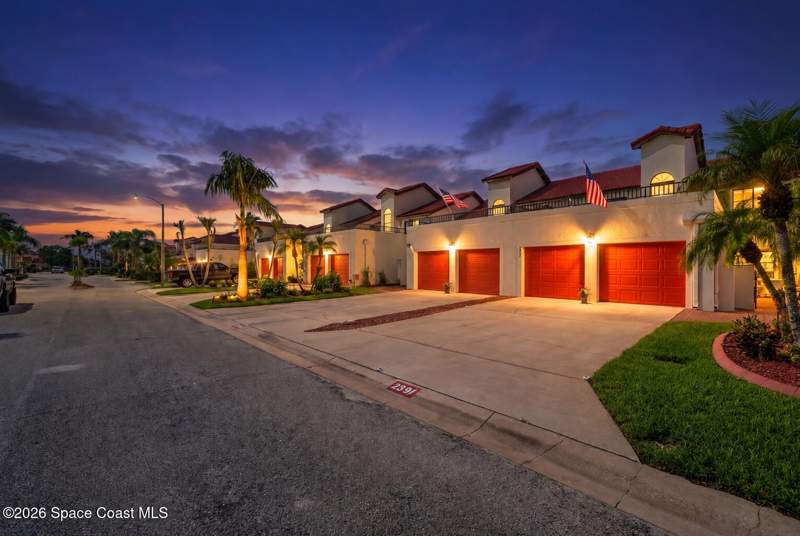3 bedroom Townhouse at 2591 Sykes Creek Drive, Costa Norte, Merritt Island — photo 4