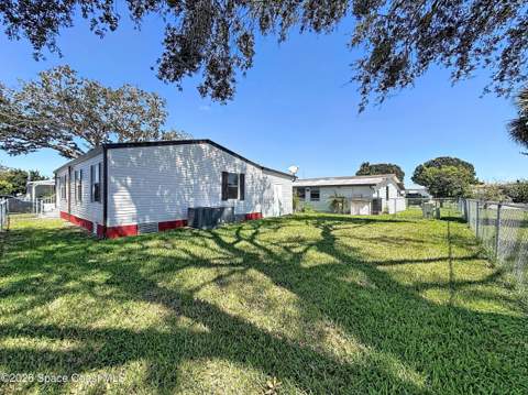 553 N Marlin Circle, Barefoot Bay FL - photo 13 of 14