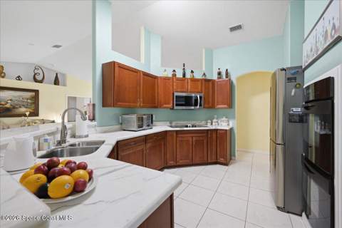2975 SE Grant Avenue, Palm Bay FL - photo 13 of 35