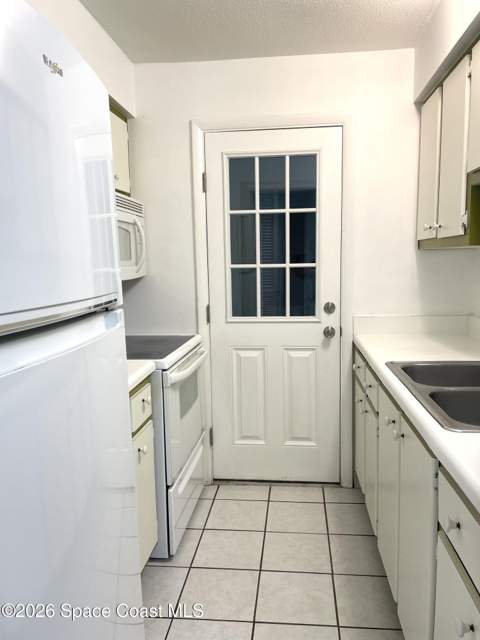 350 Fillmore Avenue #F3, Cape Canaveral FL - photo 9 of 11