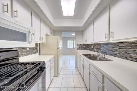 4749 Sisson Road, Titusville FL - photo 10 of 30