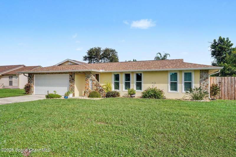 3 bedroom Single Family Residence at 2137 Greyfield Street, Port Malabar Unit 6, Palm Bay — photo 2