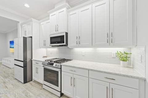 2283 Trava Lane, Melbourne FL - photo 7 of 62