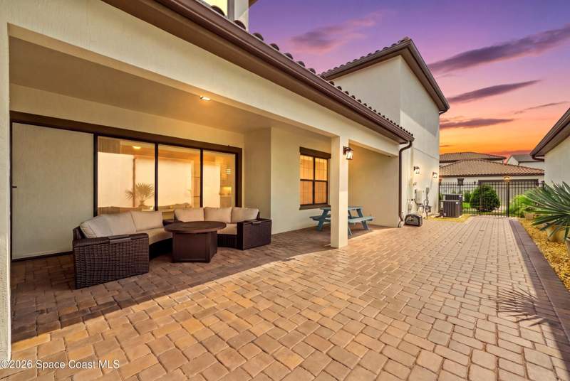 5 bedroom Single Family Residence at 2283 Trava Lane, Reeling Park, Melbourne — photo 3