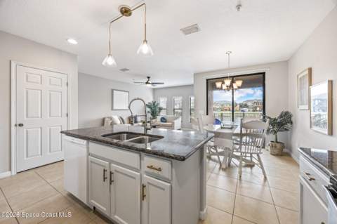 1410 Lara Circle #104, Rockledge FL - photo 10 of 46