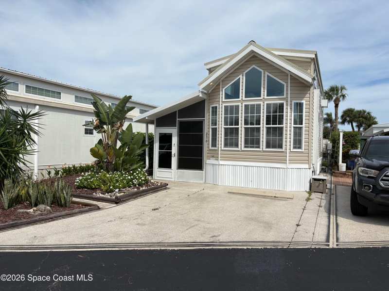 2 bedroom Manufactured Home at 236 Pier Lane #482, Outdoor Resorts, Melbourne Beach — photo 1