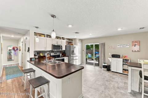 700 Harper Boulevard, Palm Bay FL - photo 6 of 24