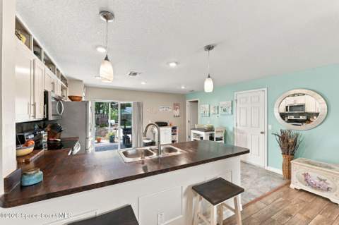 700 Harper Boulevard, Palm Bay FL - photo 7 of 24