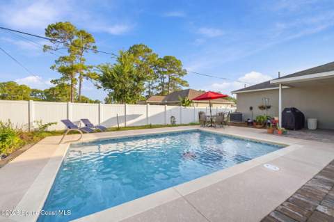 700 Harper Boulevard, Palm Bay FL - photo 20 of 24