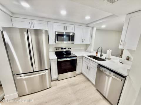 3060 N Atlantic Avenue #102, Cocoa Beach FL - photo 6 of 15