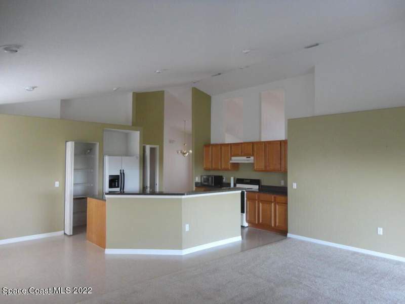 3 bedroom Ranch at 5222 Outlook Drive, Deer Lakes Phase 3, Melbourne — photo 2