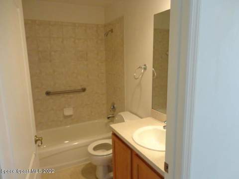 5222 Outlook Drive, Melbourne FL - photo 10 of 13