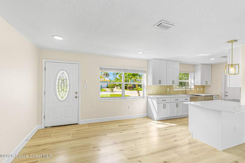 3 bedroom Single Family Residence at 215 NE 2nd Street, South Patrick Shores 3rd Sec, Satellite Beach — photo 5