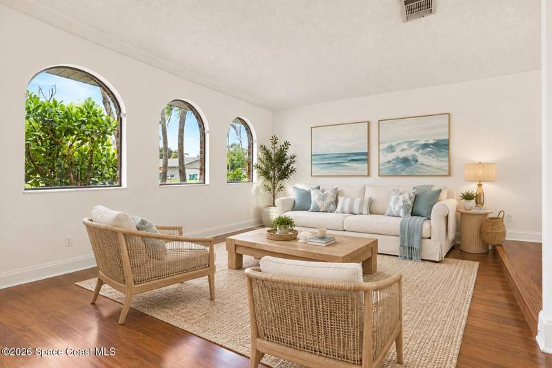 3 bedroom Single Family Residence at 216 Shore Lane, Golden Beach Estates 1st Addn, Indian Harbour Beach — photo 5