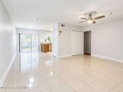 7817 Shadowood Drive #203, West Melbourne FL - photo 6 of 20