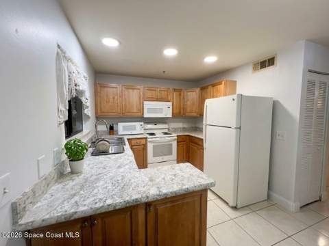 7817 Shadowood Drive #203, West Melbourne FL - photo 18 of 20