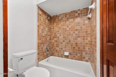 656 Doral Lane, Melbourne FL - photo 12 of 64
