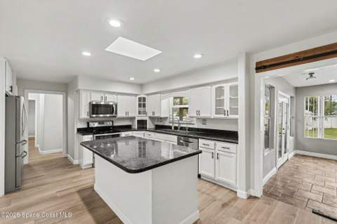 192 Hurtig Avenue, Palm Bay FL - photo 12 of 57