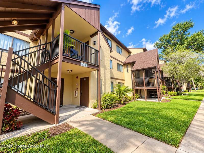 2 bedroom Condominium at 7817 Shadowood Drive #203, Garretts Run Condo, West Melbourne — photo 2