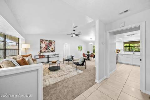 855 Altamira Street, Palm Bay FL - photo 6 of 30