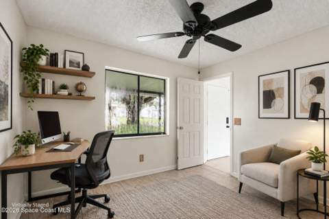 942 NW Sorrel Street, Palm Bay FL - photo 7 of 19