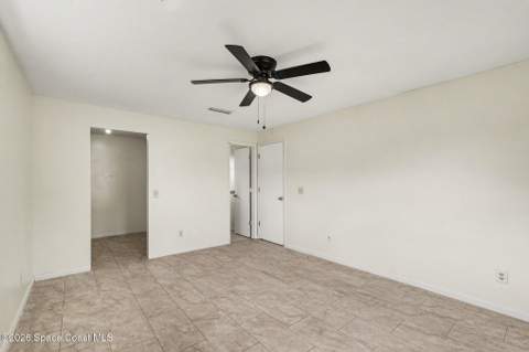 942 NW Sorrel Street, Palm Bay FL - photo 11 of 19