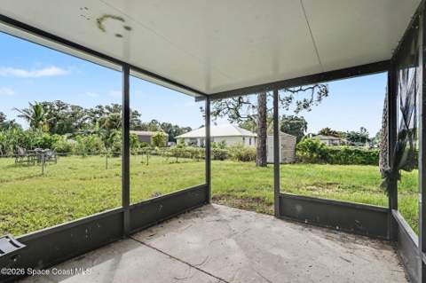 942 NW Sorrel Street, Palm Bay FL - photo 16 of 19