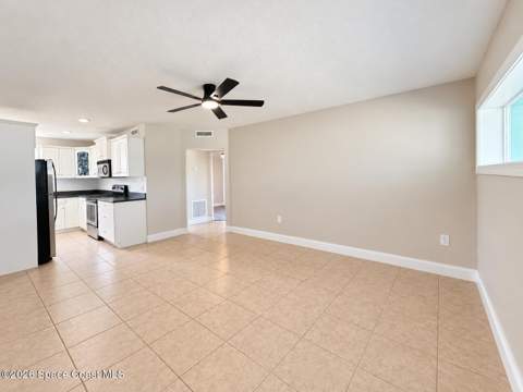 451 S Brevard Avenue #14, Cocoa Beach FL - photo 11 of 49