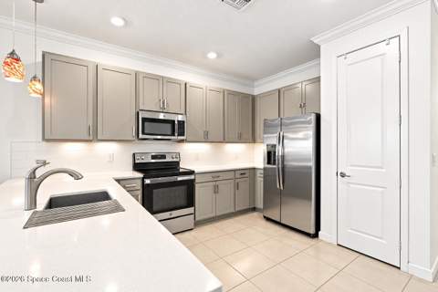 9804 Alister Drive, Melbourne FL - photo 9 of 44