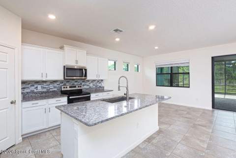 629 Old Country Rd, Palm Bay FL - photo 13 of 41