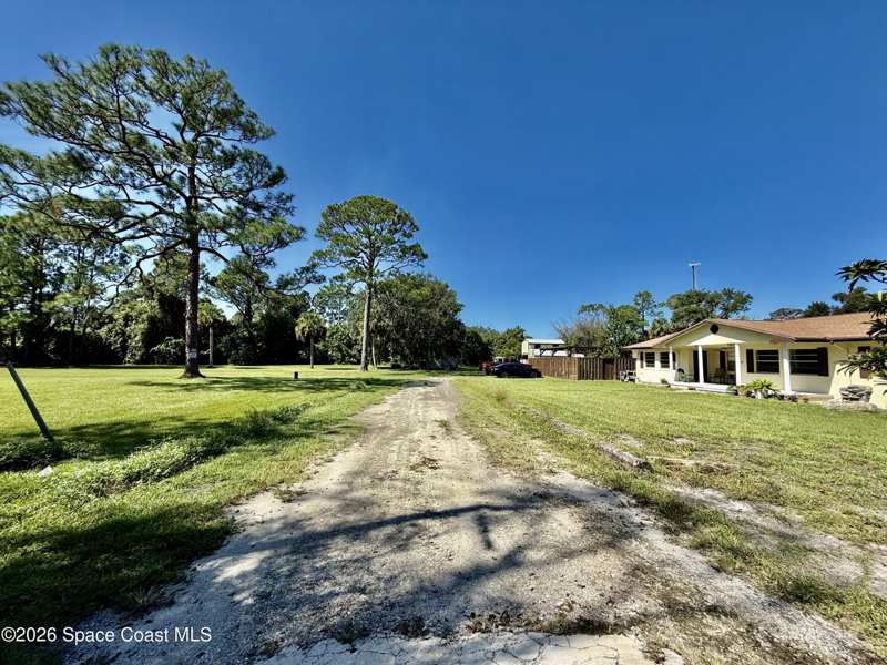 3 bedroom Single Family Residence at 810 Kanawha Street, Delespine On Indian River, Cocoa — photo 1