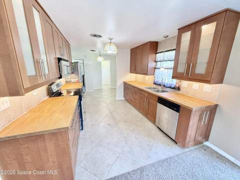 810 Kanawha Street, Cocoa FL - photo 12 of 43
