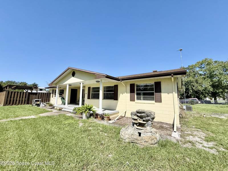 3 bedroom Single Family Residence at 810 Kanawha Street, Delespine On Indian River, Cocoa — photo 5