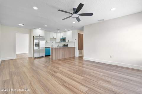 340 Fisher Lane, Merritt Island FL - photo 6 of 37